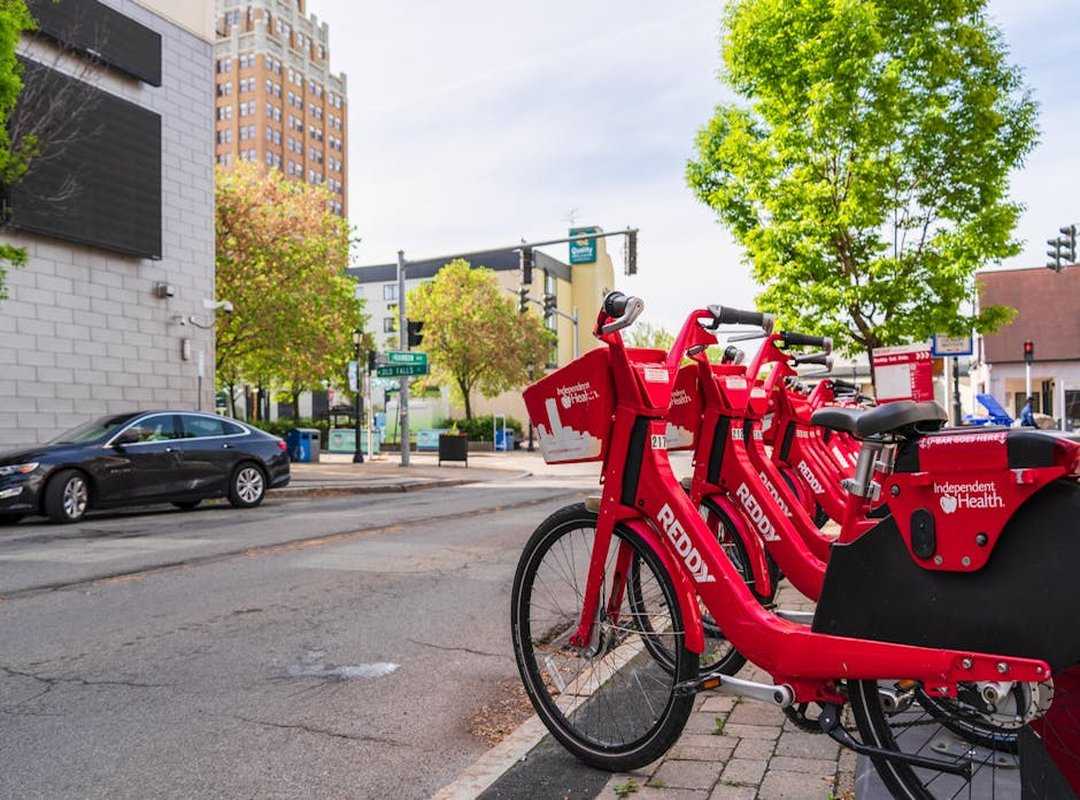 Public Transportation in Hausizius